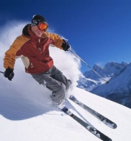 Destinations for #Skiing in #India - #Gulmarg –…